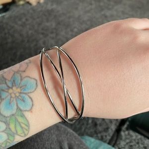 Silver bangle